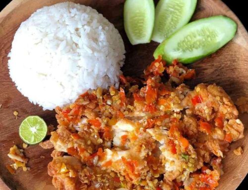 Resep Ayam Geprek Sederhana, Pedas dan Gurih!