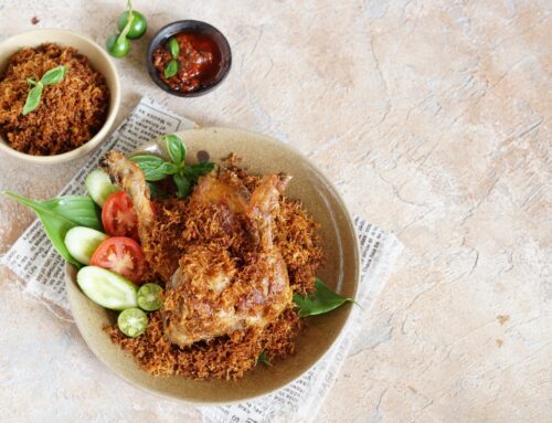 Cara Membuat Ayam Serundeng Khas Jawa Tengah yang Gurih