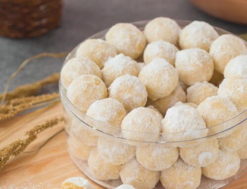 Resep Membuat Kue Putri Salju yang Lembut dan Lumer di Mulut