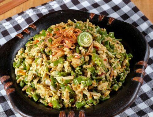 Lawar Khas Bali Makanan Tradisional Unik